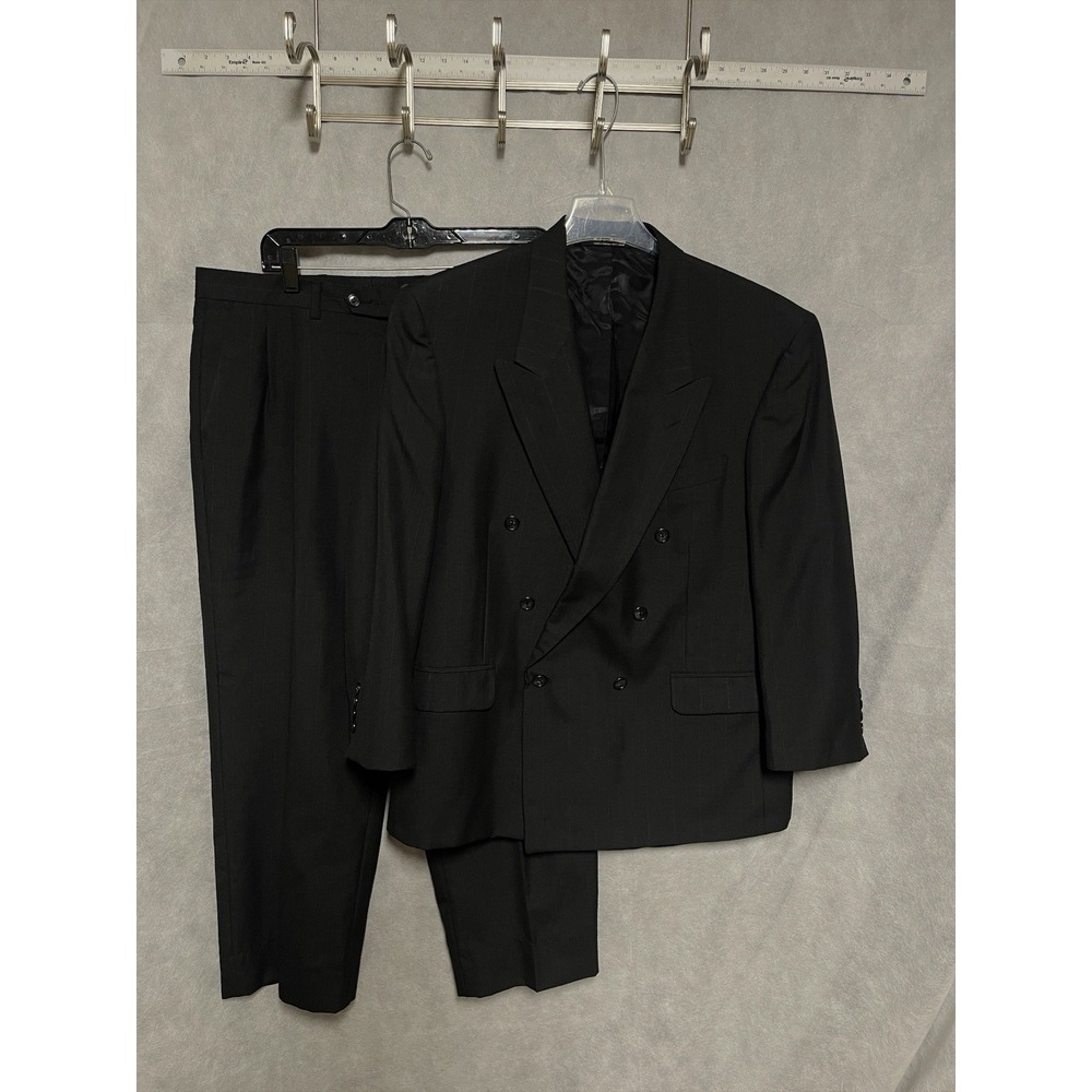 Kilburne and Finch Suit Men 42S Black Gray Striped Double Breasted Wool B W35X27